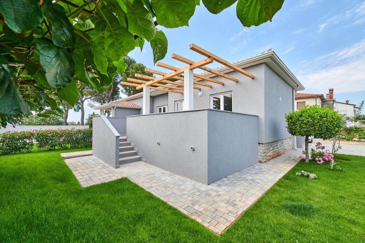 Apartmani Ivana Umag Exterior foto